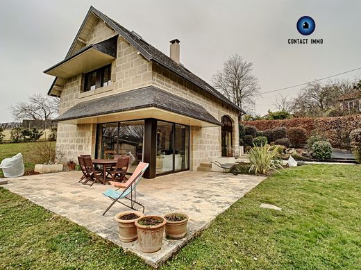 Luxus-Haus in Brive-la-Gaillarde, Corrèze