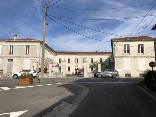 Casa de luxo - Barbezieux-Saint-Hilaire, Charente