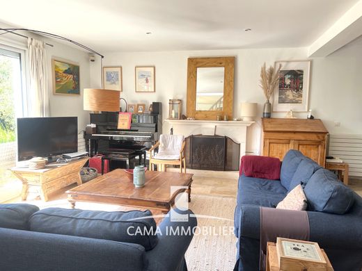 Casa de lujo en Buc, Yvelines