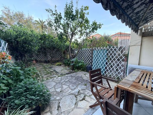 Duplex - Menton, Alpes Marítimos