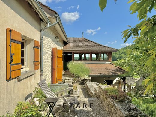 Maison de luxe à Beaune, Côte-d'Or