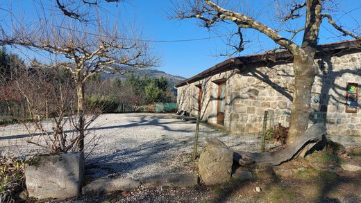 Luxus-Haus in Désaignes, Ardèche