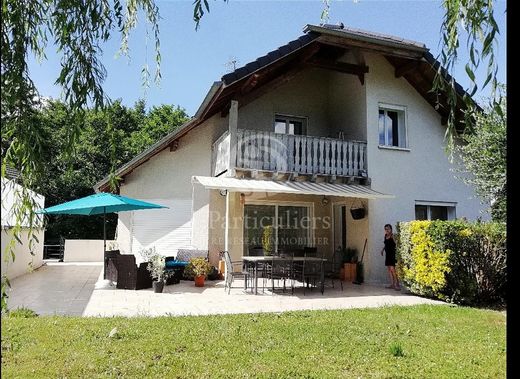 Maison de luxe à La Motte-Servolex, Savoie