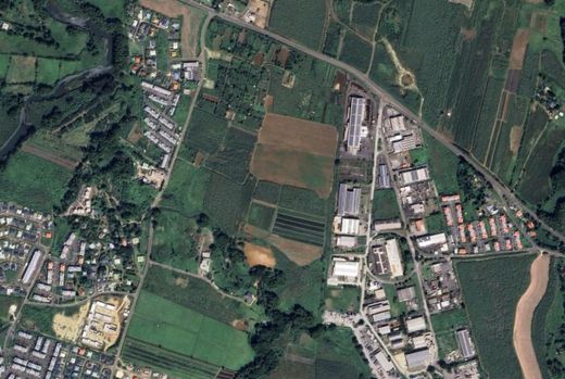 Land in Lamentin, Guadeloupe