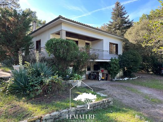 Luxury home in La Palmyre, Charente-Maritime