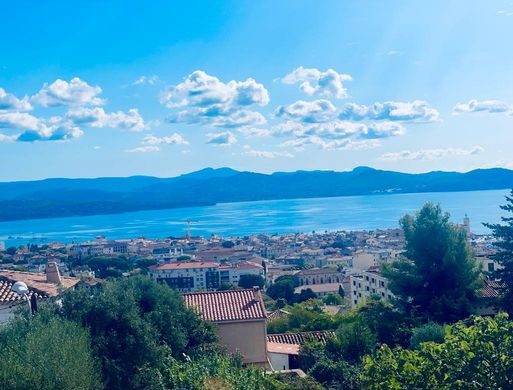 Luxury home in La Ciotat, Bouches-du-Rhône