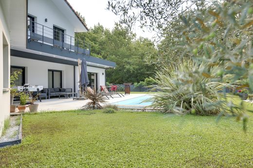 Casa di lusso a Tosse, Landes