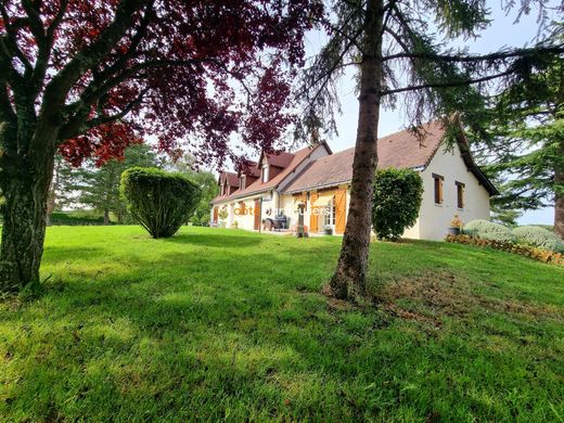 Luxury home in Fondettes, Indre and Loire