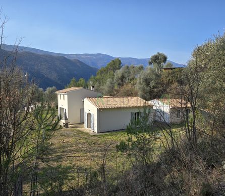 豪宅  Pierrefeu, Alpes-Maritimes