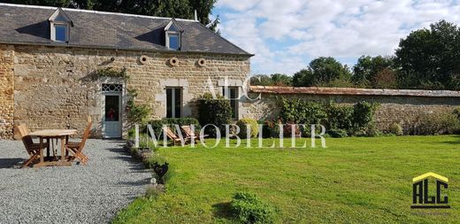 Casa de luxo - Lignières-Orgères, Mayenne