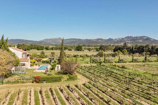 Luxury home in Vaison-la-Romaine, Vaucluse