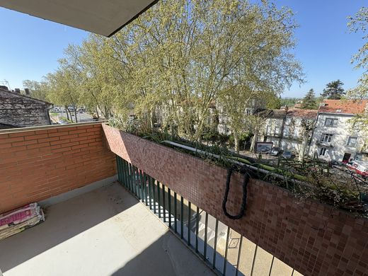 Apartment in Agen, Lot-et-Garonne