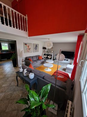 Luxus-Haus in Saint-Antoine-du-Rocher, Indre-et-Loire