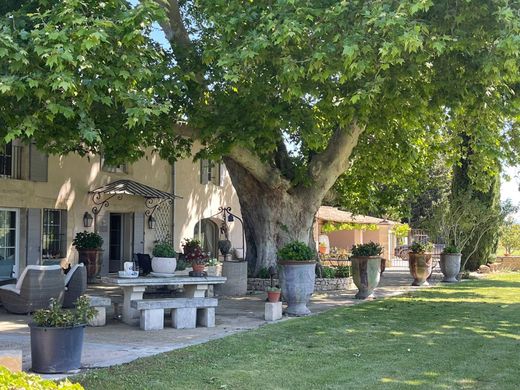 Luxury home in L'Isle-sur-la-Sorgue, Vaucluse
