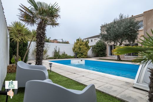 Luxury home in Les Sables-d'Olonne, Vendée