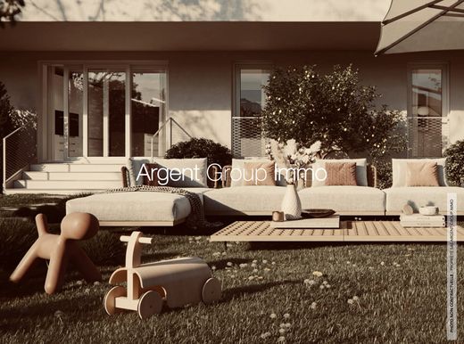 Apartment / Etagenwohnung in Hyères, Var