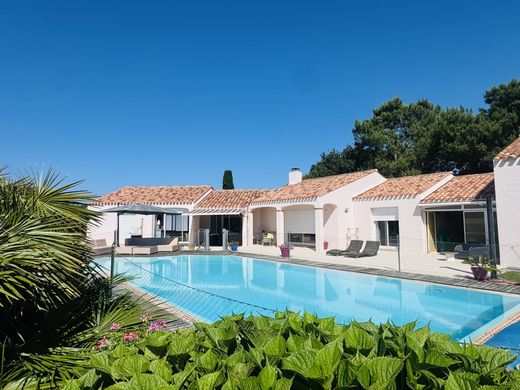Πολυτελή κατοικία σε Les Sables-d'Olonne, Vendée