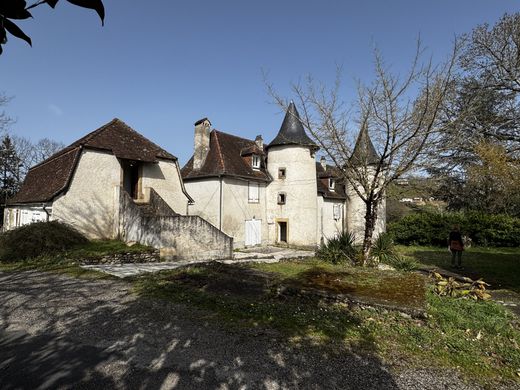 Maison de luxe à Gagnac-sur-Cère, Lot