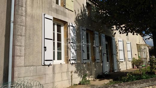 Элитный дом, Castillon-la-Bataille, Gironde