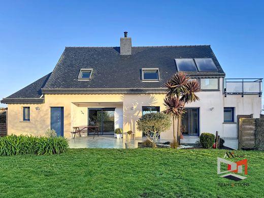 Luxus-Haus in Penvénan, Côtes-d'Armor
