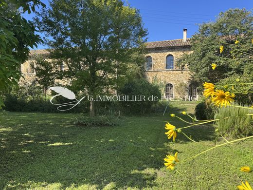 Luxe woning in Entraigues-sur-la-Sorgue, Vaucluse