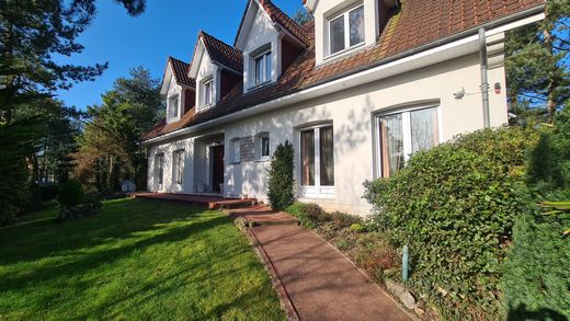 Luxury home in Neufchâtel-Hardelot, Pas-de-Calais