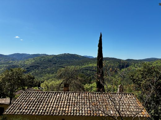 Luxe woning in Le Tignet, Alpes-Maritimes