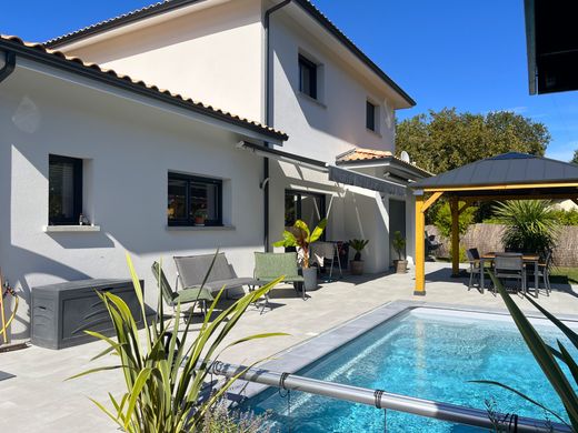 Luksusowy dom w Lanton, Gironde