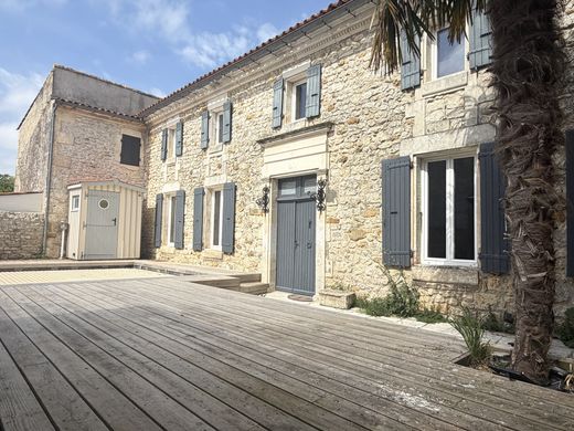 Luxus-Haus in Royan, Charente-Maritime