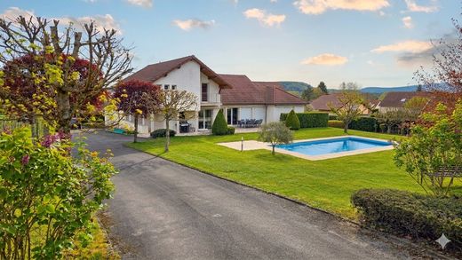 Villa en Geneuille, Doubs