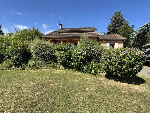 Элитный дом, Saint-Cyr-au-Mont-d'Or, Rhône