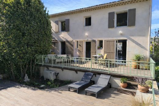 Luxury home in La Bastide-des-Jourdans, Vaucluse
