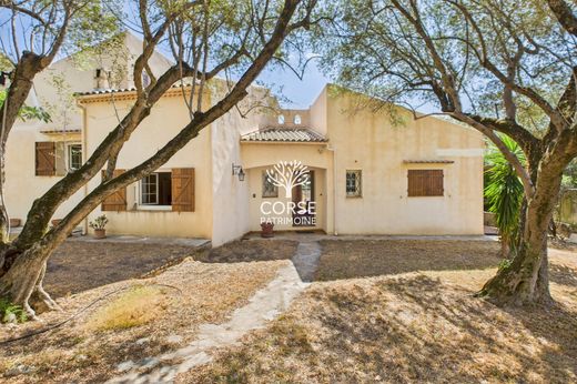 Luxe woning in Porto-Vecchio, South Corsica