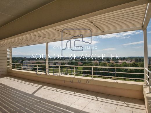 Appartement in Guilherand-Granges, Ardèche