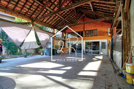 Vénissieux, Rhôneの高級住宅