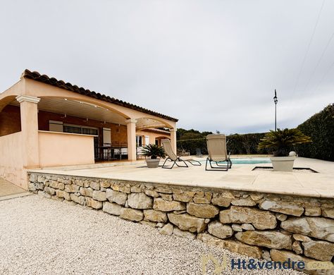 Pierrefeu-du-Var, Varのヴィラ