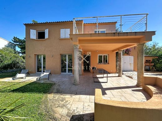Casa de lujo en Lecci, Córcega del Sur