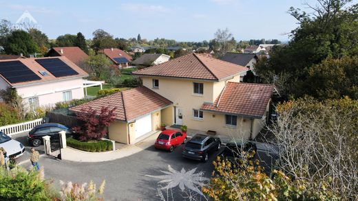 Casa de lujo en Crozet, Ain