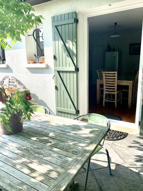 Luxury home in Gujan-Mestras, Gironde