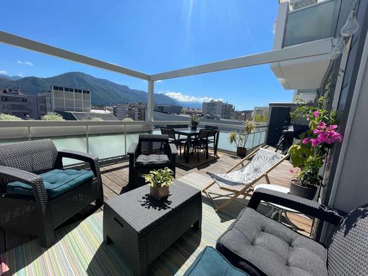 Duplex appartement in Annecy, Haute-Savoie