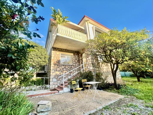 Willa w Cannet, Alpes-Maritimes