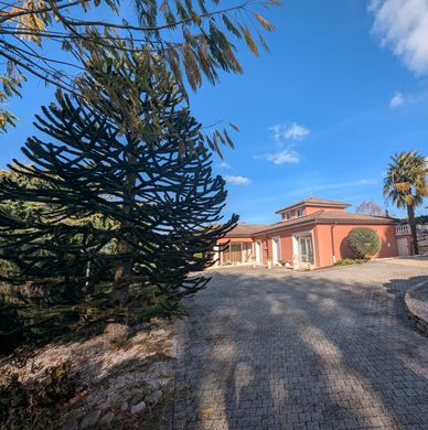 Maison de luxe à Châtillon-sur-Chalaronne, Ain