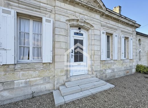 Luxury home in Margaux, Gironde