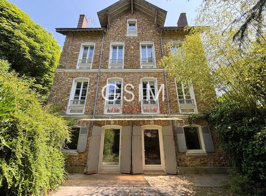 Πολυτελή κατοικία σε Chaville, Hauts-de-Seine