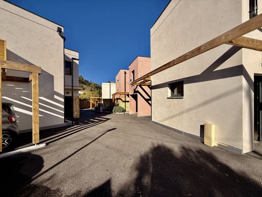 Luxe woning in La Turbie, Alpes-Maritimes