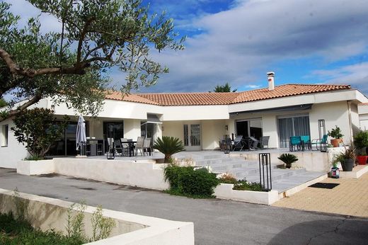 Maison de luxe à Alès, Gard