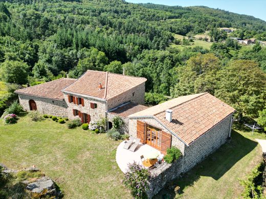 Luxury home in Préaux, Ardèche