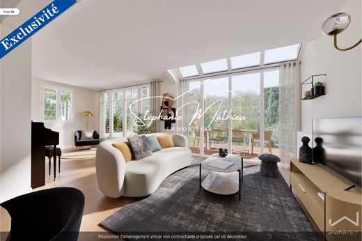 Luxury home in Rueil-Malmaison, Hauts-de-Seine