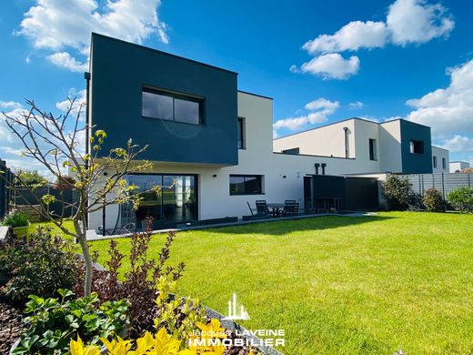 Luxury home in Fleury, Moselle