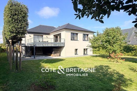 منزل ﻓﻲ Lamballe, Côtes-d'Armor